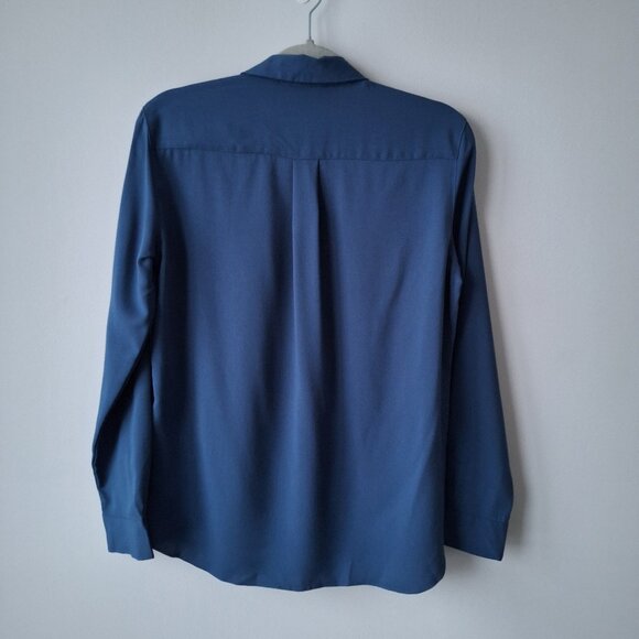 2 FOR $22 - UNIQLO Women's Rayon Long Sleeve Blouse - Blue - Burgundy - Picture 4 of 7